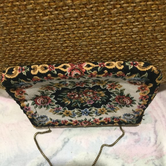 VINTAGE MINI FLORAL TAPESTRY PURSES - Picture 5 of 5